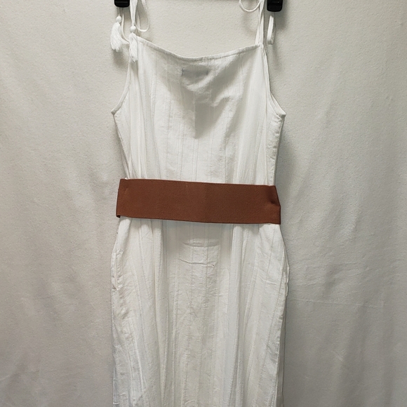 NWT &Merci White Maxi Dress - Picture 8 of 10
